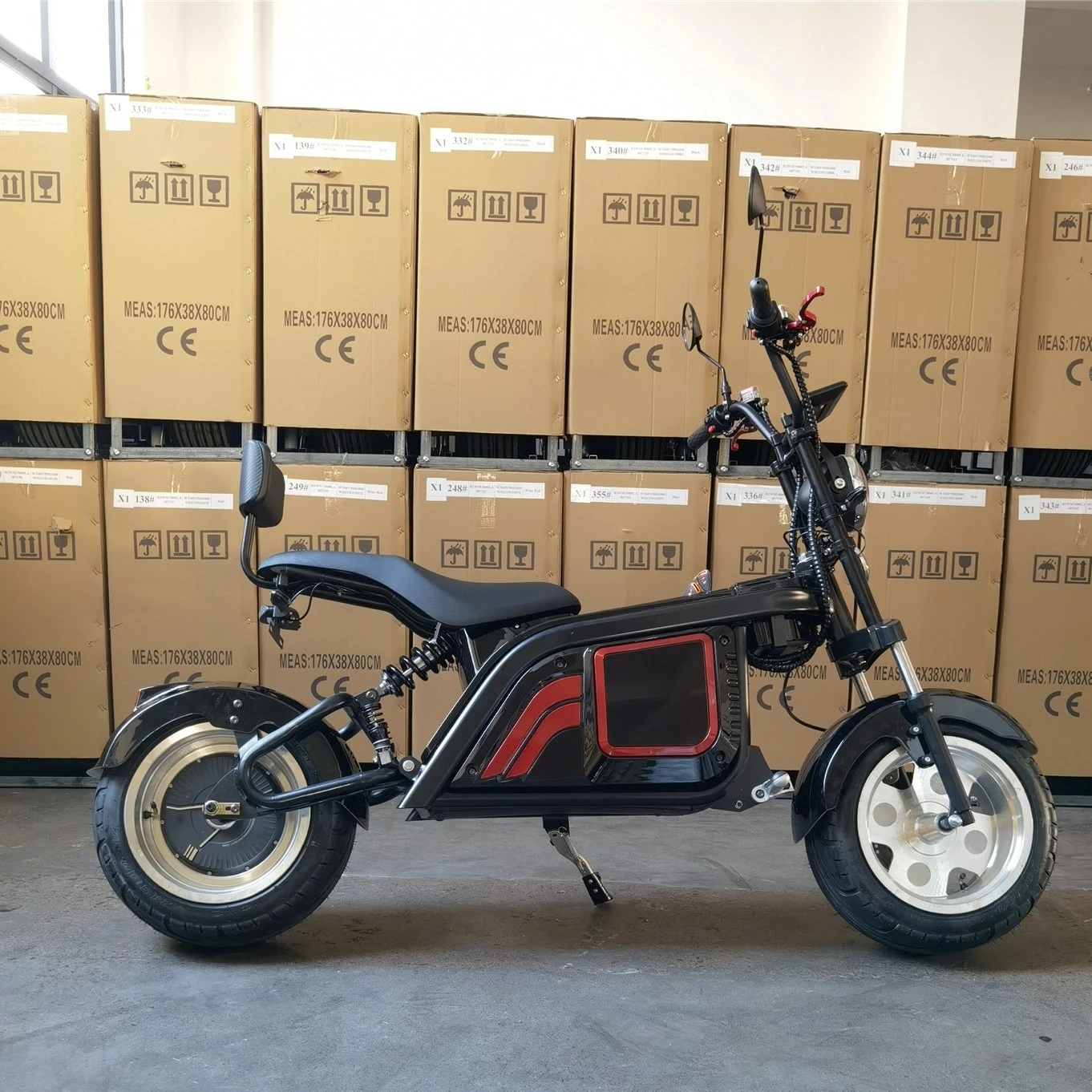 Emark EEC COC European Warehouse Sur Voi Electric Scooter Price Lifan Electric Motorcycle