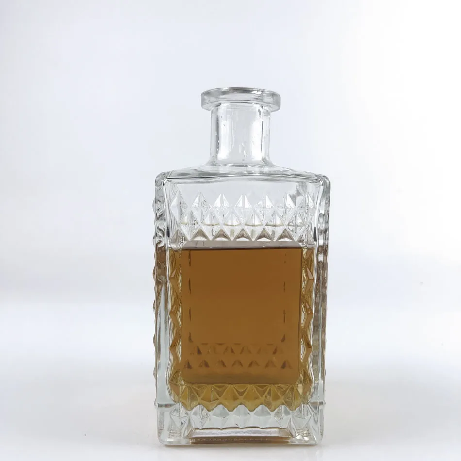 500ml 700ml 750ml 1000ml hot sale diamonds pattern vodka whisky tequila brandy empty glass bottles for wine with glass cap