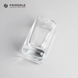 Competitive Price Wholesale Cosmetic Packaging Clear Empty Glass Perfume Bottle