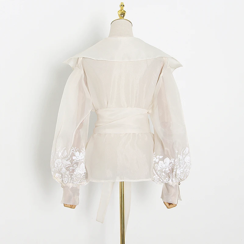 TWOTWINSTYLE Colorblock Patchwork Lace Up Shirts Lapel Lantern Long Sleeve Embroidery Blouse For Women