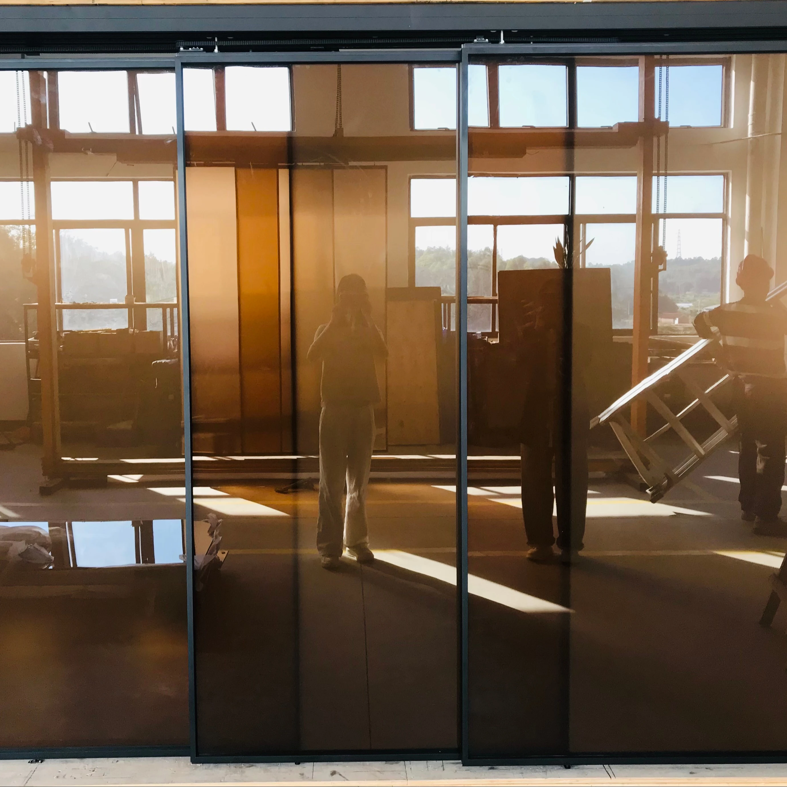 Customized Modern Frame Automatic Tawny Glass Sensor Electric Aluminum Glass Sliding Doors for Hotel Office Glass Door