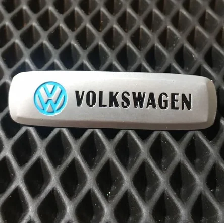 Wholesale 5D metal logo nameplate for car mat