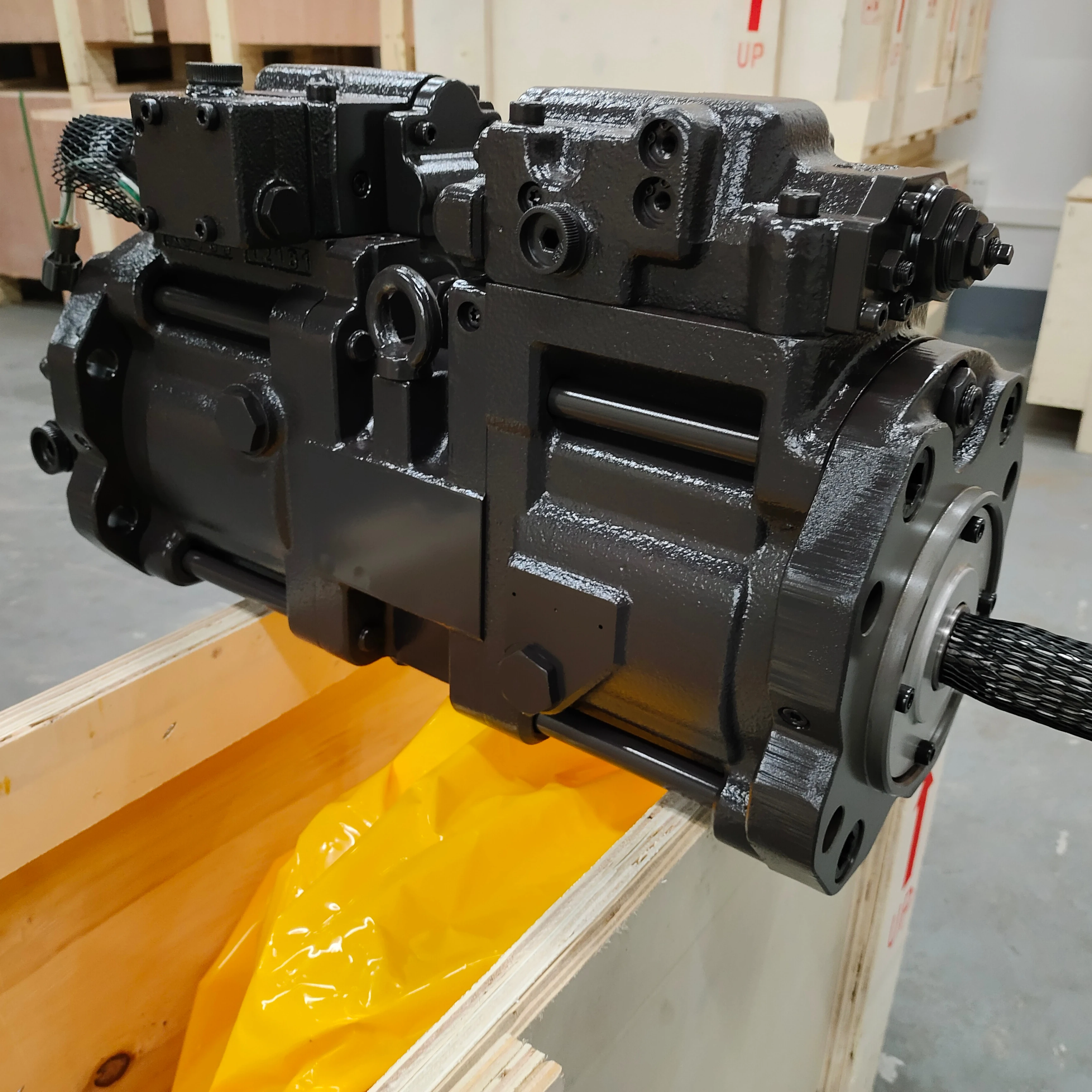 HIGH QUALITY K3V SERIES K3V63DT-100L-GN36 HYDRAULIC PUMP WITH 12 MONTHS WARRANTY PERIOD MAIN PUMP