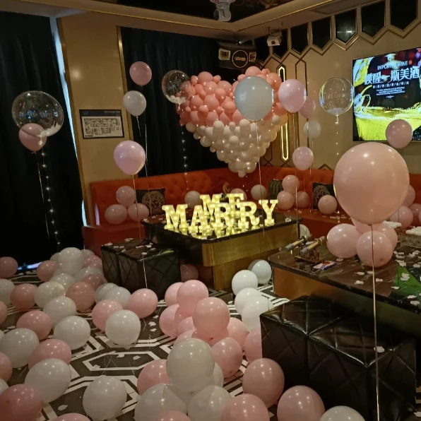 Декоративные буквы со светодиодной подсветкой