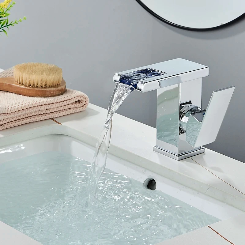 Смеситель для воды 3 цвета