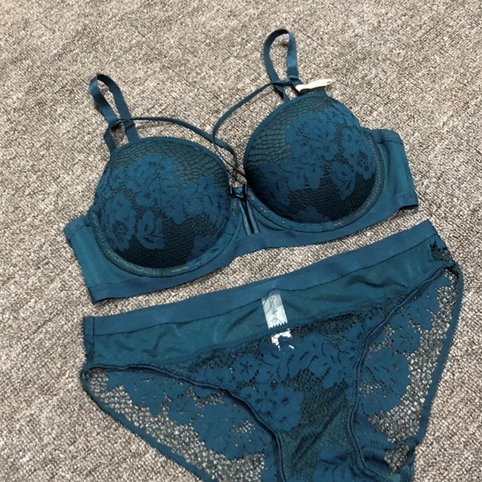 China Good quality woman underwear private label lady lace lingerie women bra underwear set
