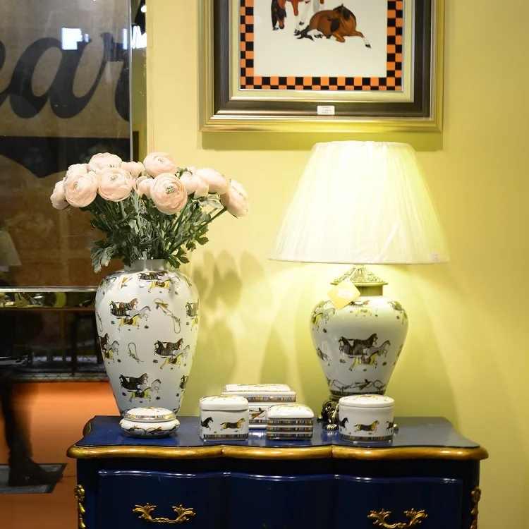 Chinese modern home decoration office hotel restaurant led desk lamp reading porcelain ceramic table lamp