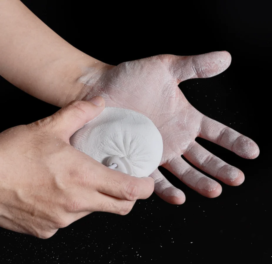 cheapest custom logo rock climbing gym chalk carbonate magnesium ball with bag