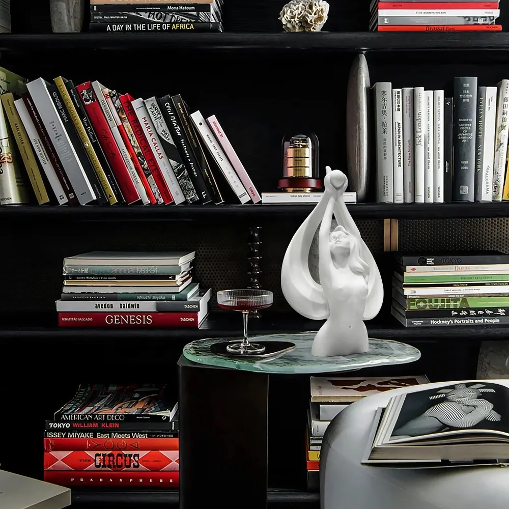 Suanti hotel resin art figurine sculptures decoration living room statue custom indoor modern nordic luxury home decor