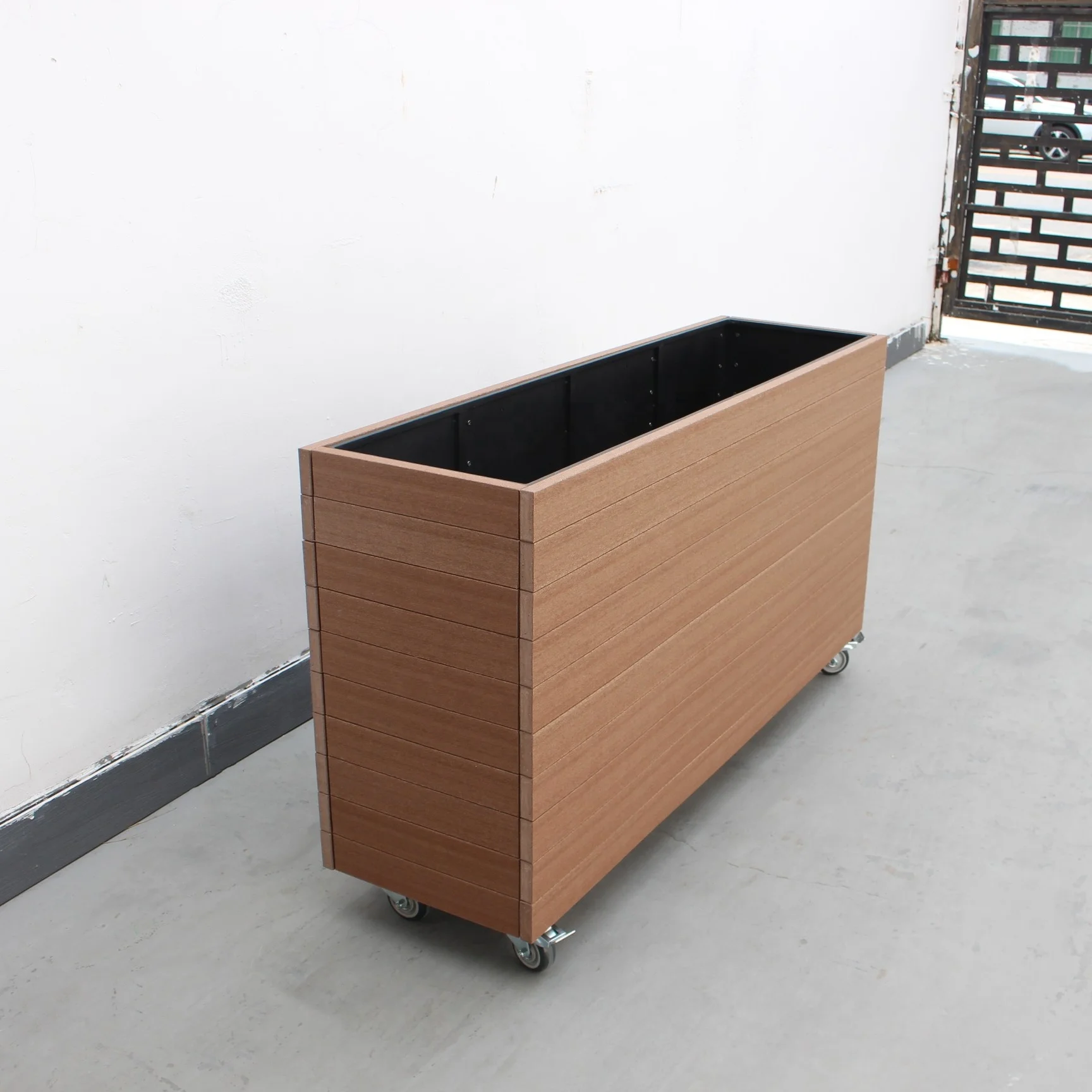 2023 steel and wood outdoor street park garden pots planters large outdoor flower pots & planters