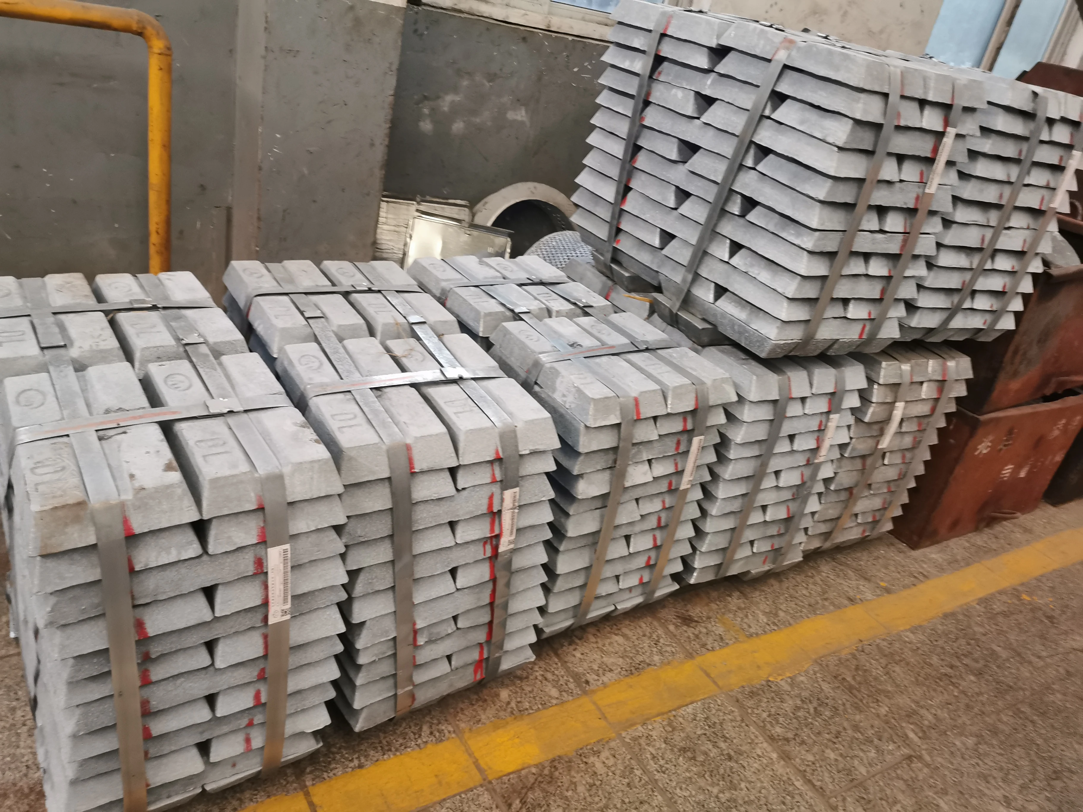zinc ingot hot dip galvanizing zinc