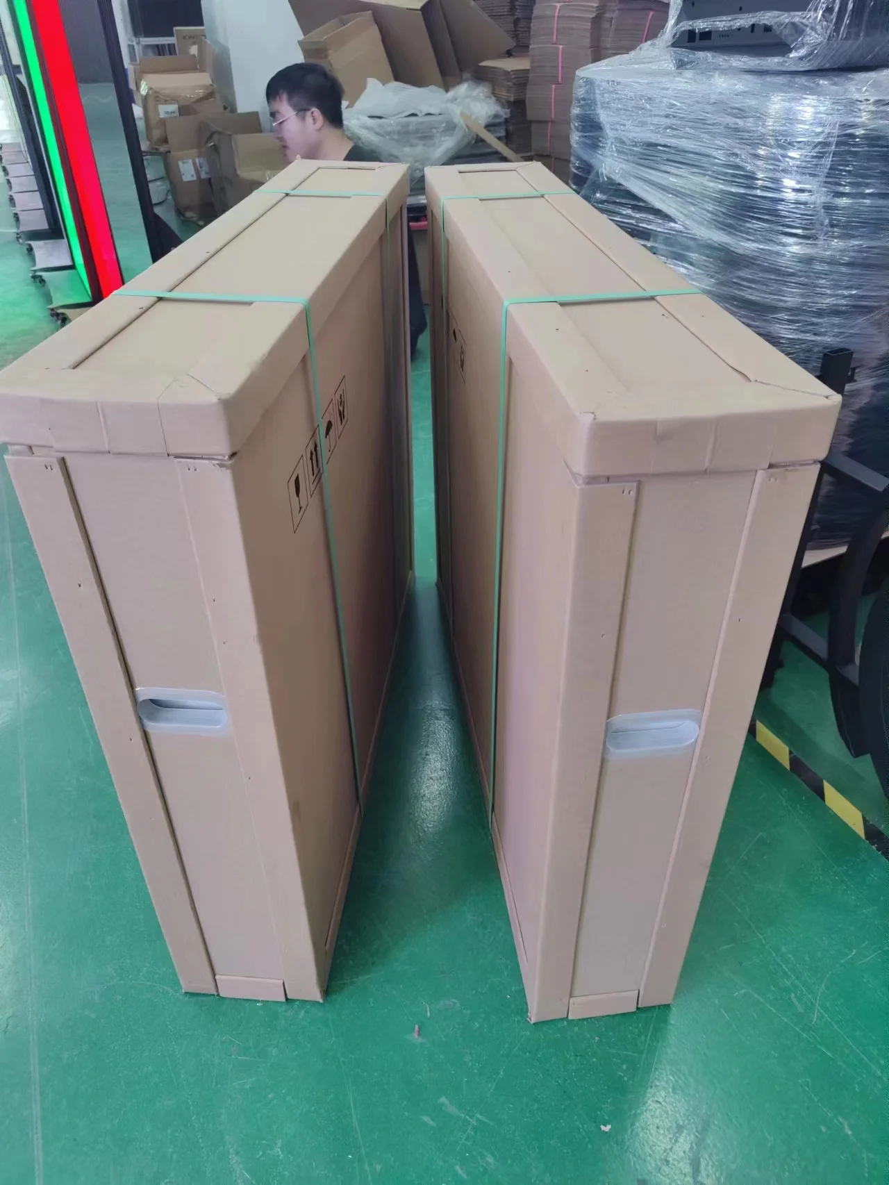 Indoor  P2/P2.5 double sided round led display store sign advertising signage