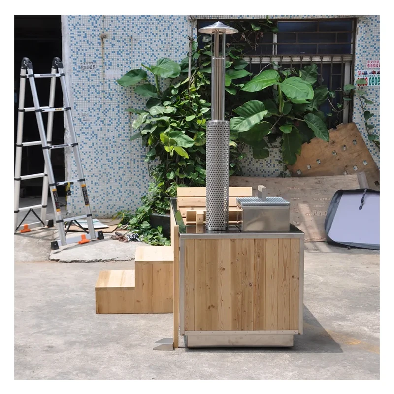 Popular 2-3 Person Size Outdoor Red Cedar Wood Stove Wooden Hot Tub For Sale