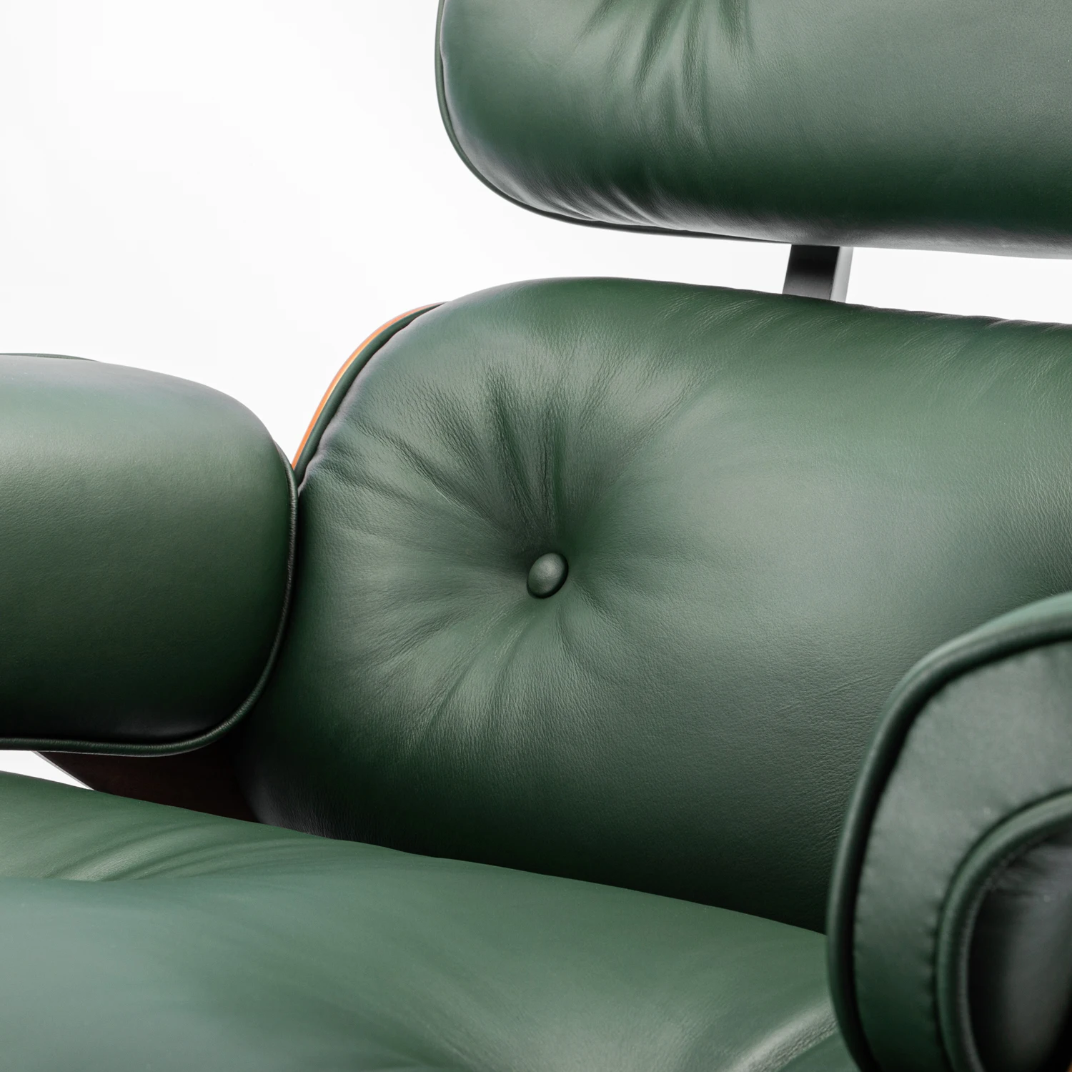 
Euramerican Style Retro Living Room Leisure Black Genuine Leather Sofa Chair Modern Eam Lounge Chair 