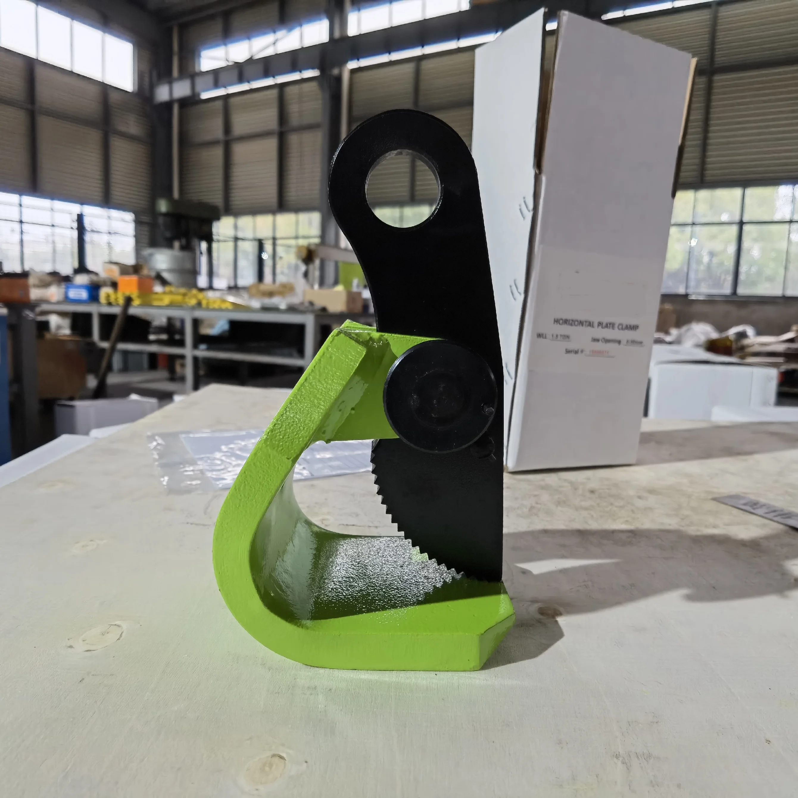 Z2LIFTING Horizontal steel plate clamps Lifting clamps 1.5T-5T