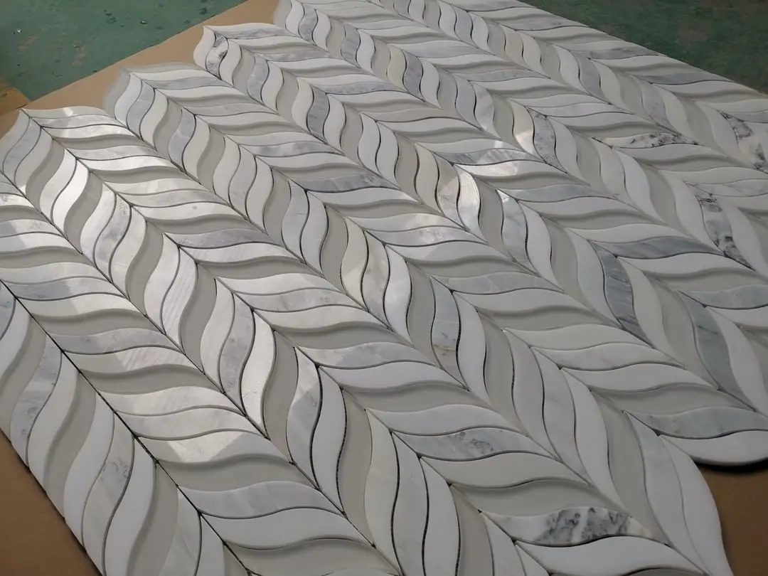 Leaf shape white carrara mosaic marble tile 30*30 new design for bathroom kitchen backsplash mosaic