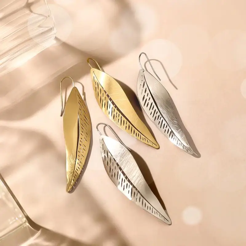 Fashion No Tarnish 316L 18K Gold Plated Stainless Steel Jewelry Feather Earrings For Women