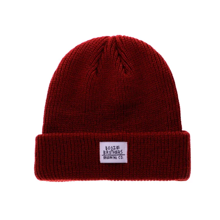 Wholesale custom woven label winter hat knitted beanies