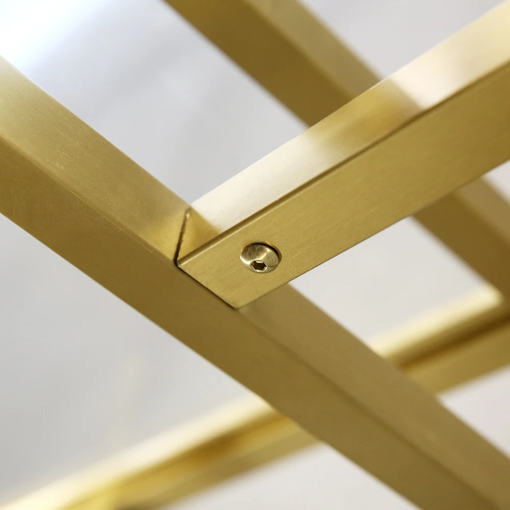 Luxury Store Shopping Fitting Wall Clothing Display Racks Clothes Stand Shelves For Retail Store Furniture