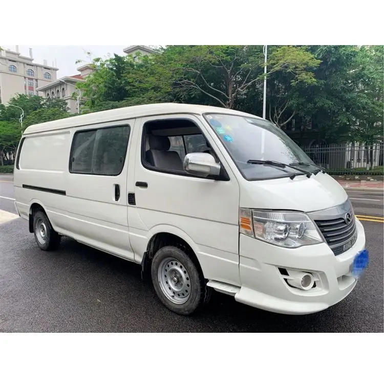 Factory Supply Attractive Price Used Manual Sedan Car