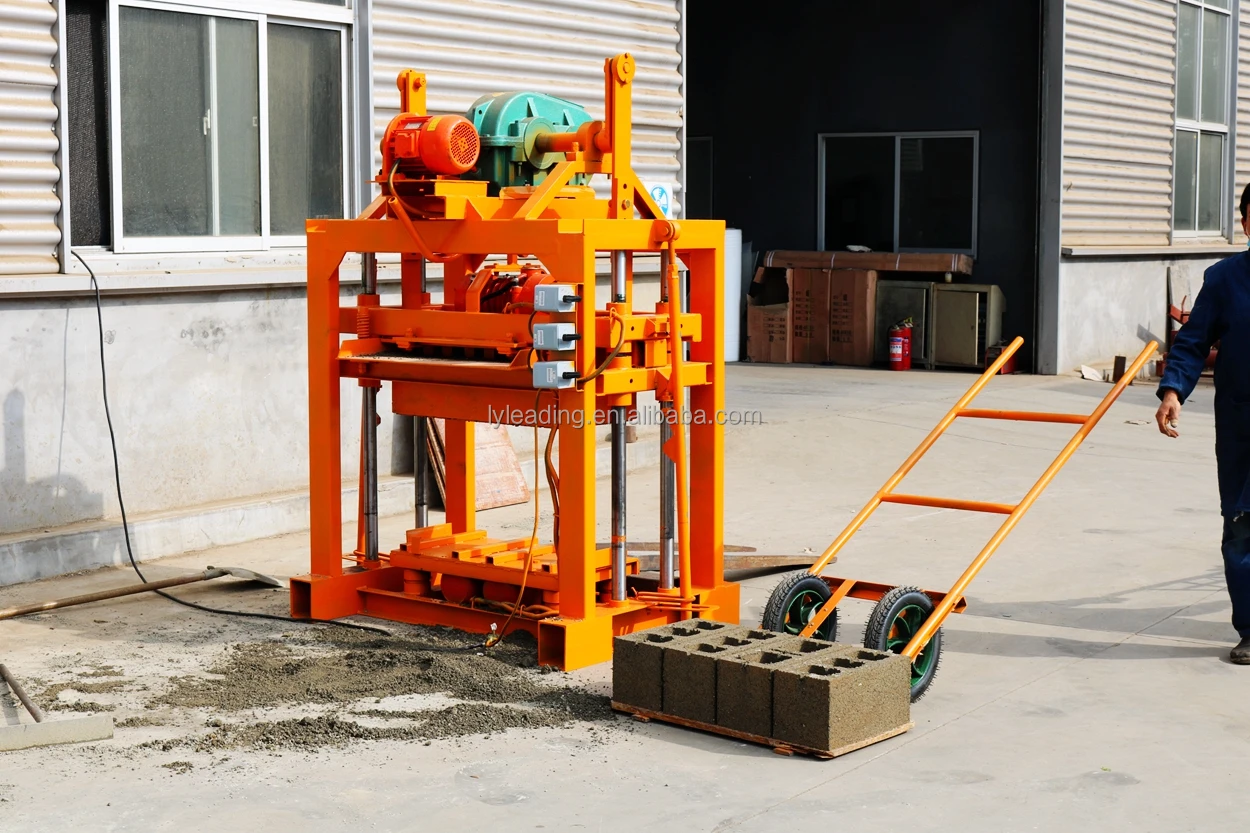 Hot Sale Move Brick Machine Machine Clay Soil Standard Brick Construction Concrete Machine