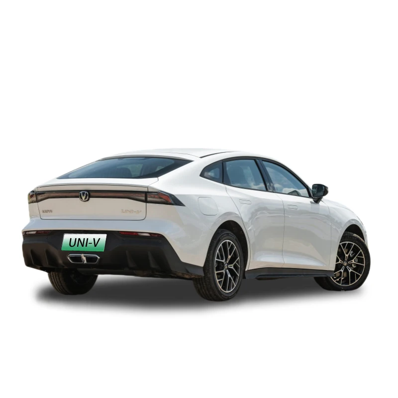 Spot Changan Uni-V EV автомобильный подключаемый Гибридный электромобиль 5 мест Подержанный автомобиль мини авто 136 км Новая Энергия Новый б/у розничная продажа оптом