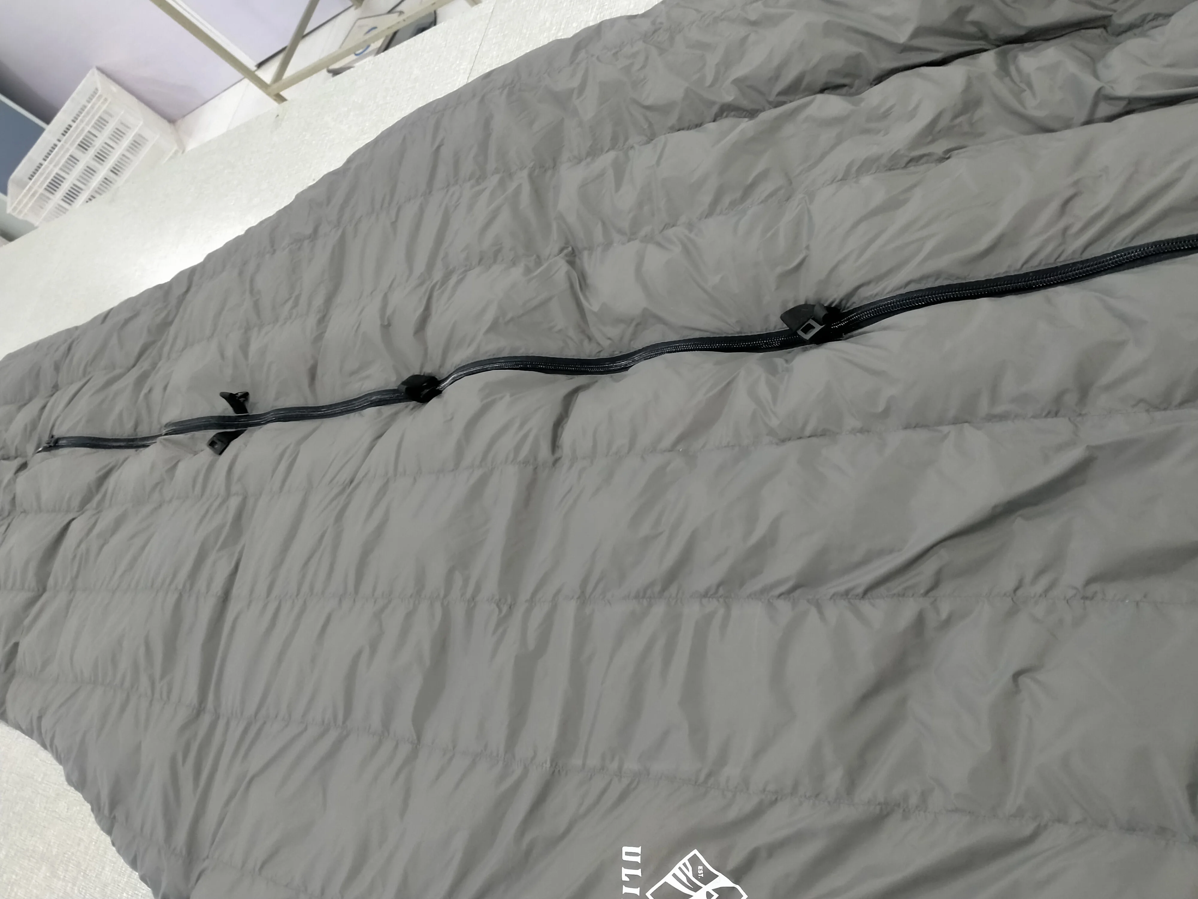 sleeping bags for couples to use with camping tent and in cold weather chilly nights