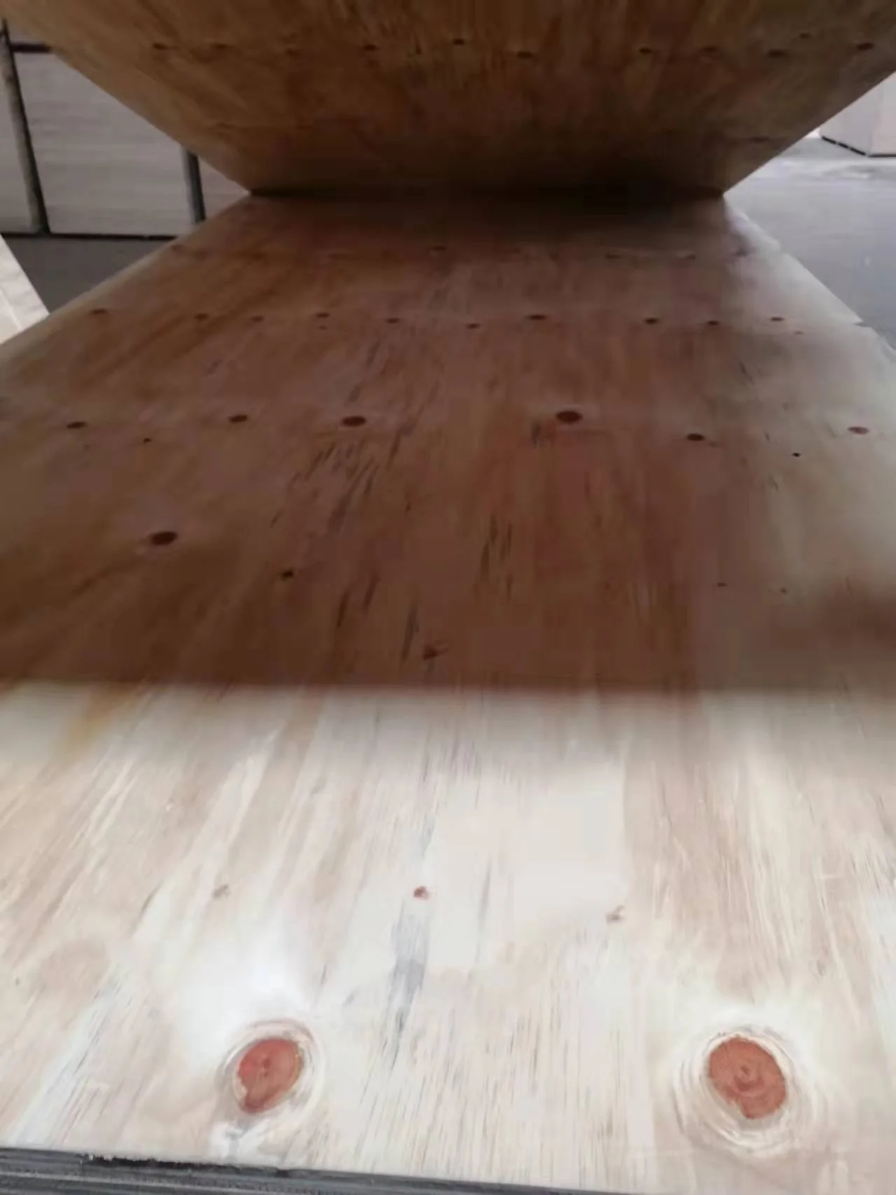 Modern Design E1 CDX Grade Pine Face Plywood with Poplar Core 3-Layer Cheap Sheet for Outdoor Use