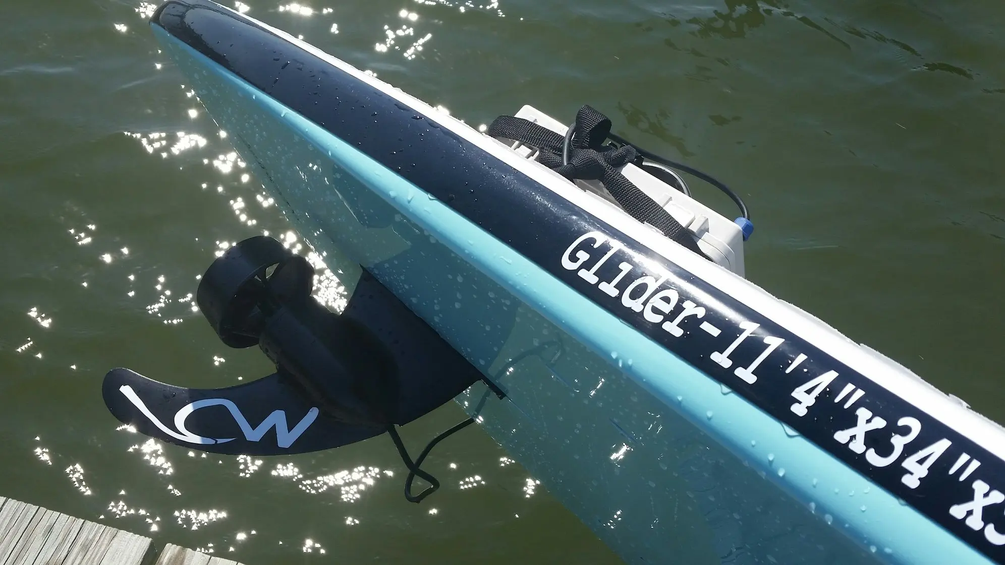 Wholesale new design wood pvc sup inflatable isup stand up paddle board inflatable sup board surfing motor fin