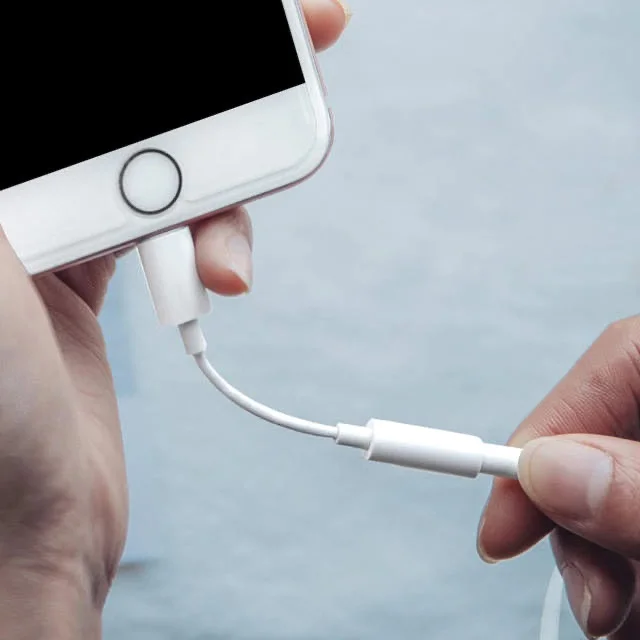 For iPhone Lighting to 3.5mm Headphone Jack Audio Cable Converter Adapter Aux Music For iPhone 7 8 Plus  XR Headphone Splitter