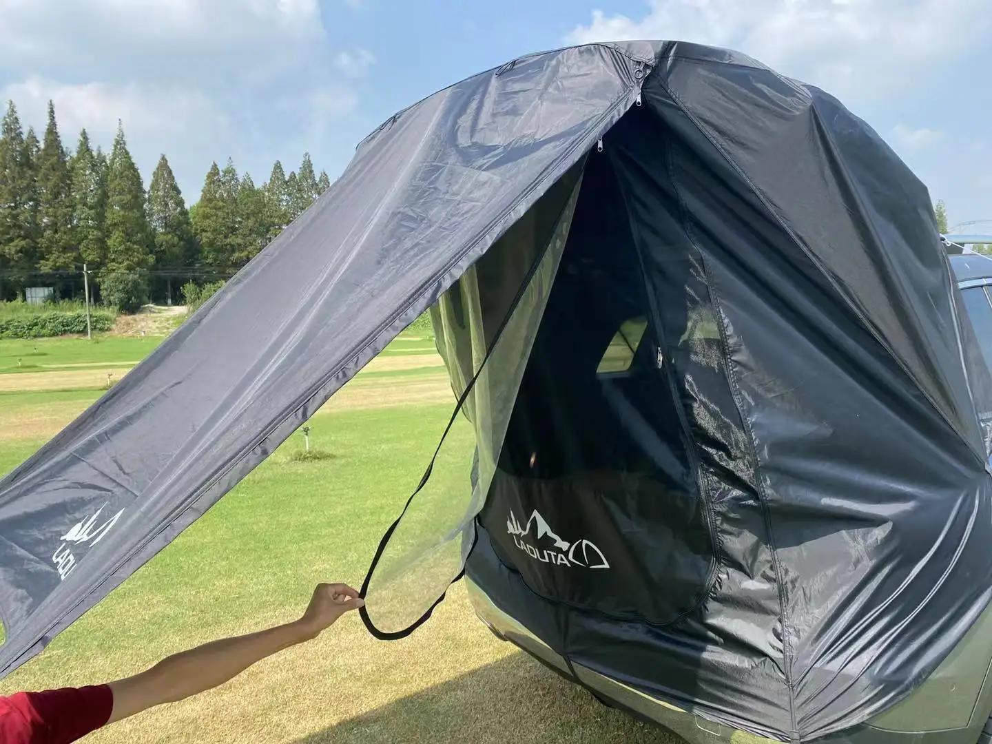 Outdoor self-driving Tour Barbecue Camping Car Tail Extension Tent Sunshade car travel tent trunk tent