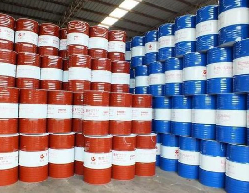 A large amount of used cooking oil is sold for reuse of waste cooking oil used cooking oil for sale