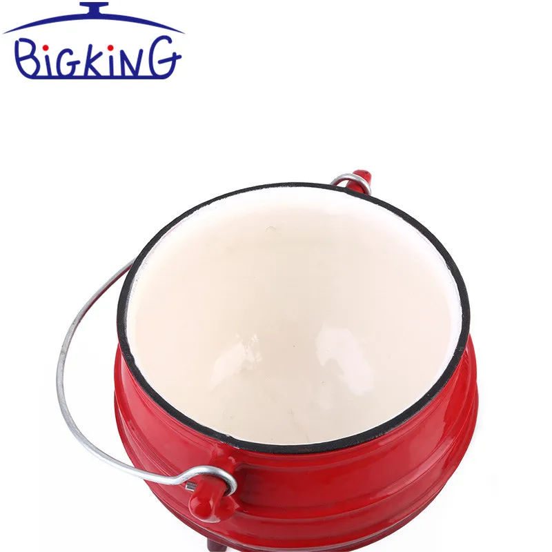 cast iron cauldron pot