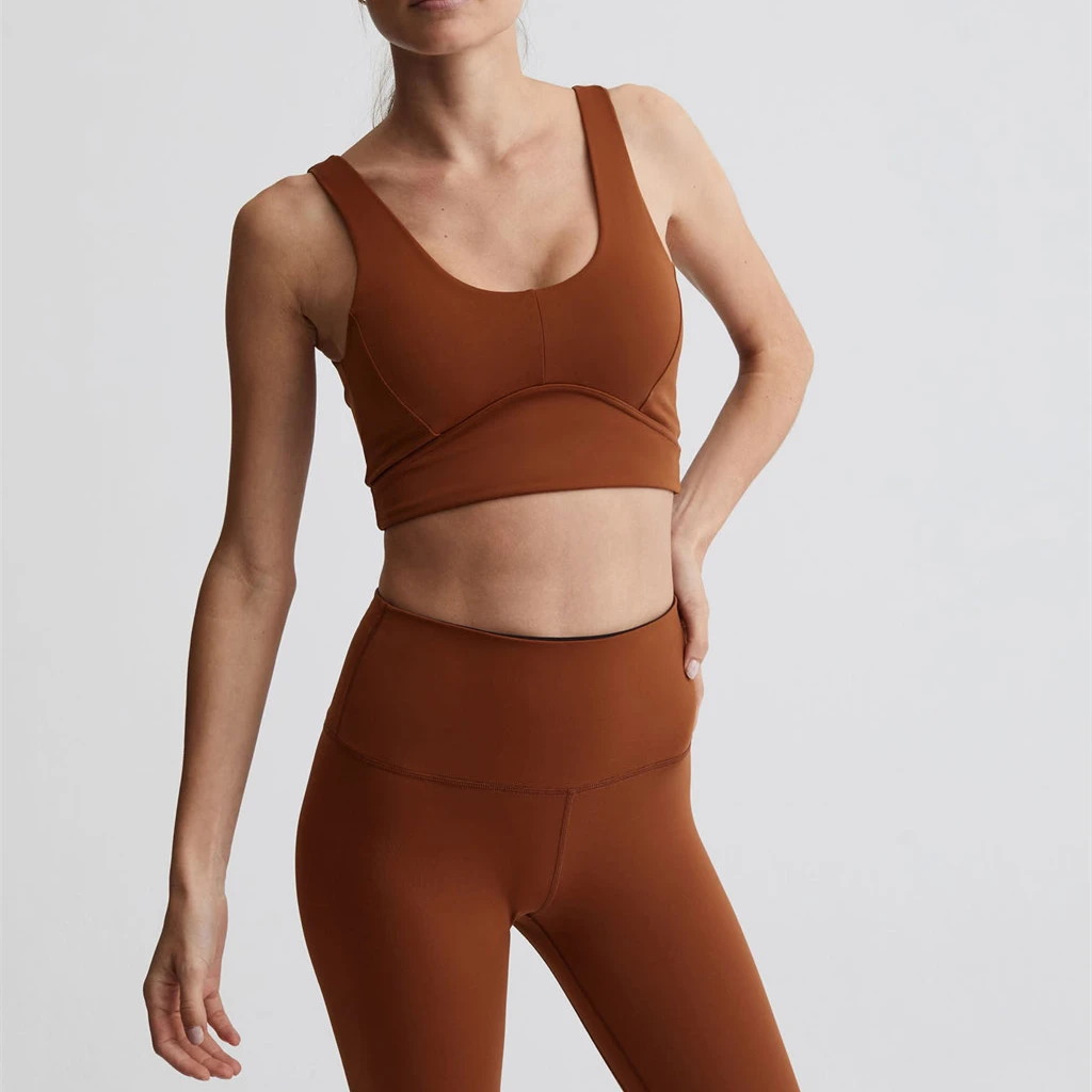 Wholesale Cute Fitting Running Yoga Outdoor Sportswear Women Clothing Active Wear Gym Fitness Sets