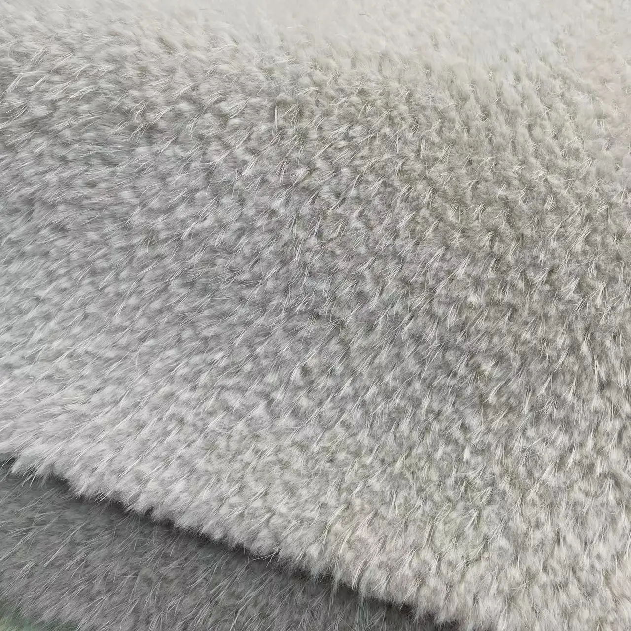 10-15cm 750gsm 162cm Long Hair Danish Mink Wheat Ear Mink Imitation Mink Plush Clothing Fabric