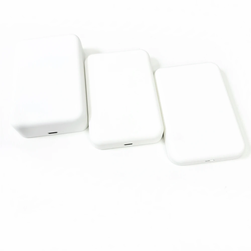 2024 New Trending Thin Power Bank 5000mAh Powerful Magnetic Battery Pack For iPhone 15 14 13 Android Phone Wireless Charging