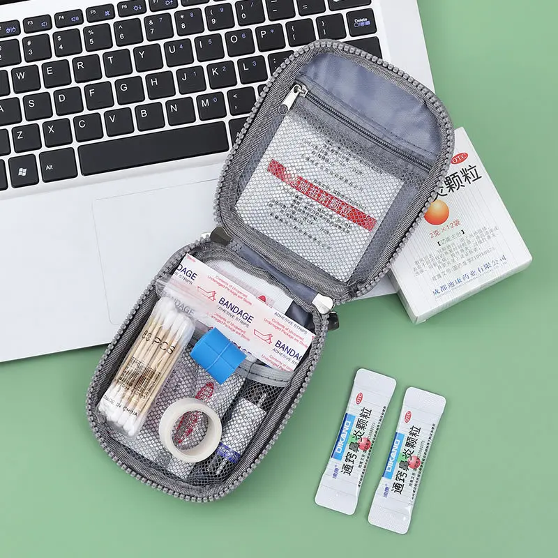 OEM outdoor first aid kit box fast delivery medical tote bag high quality 2022 portable first aid kit bag