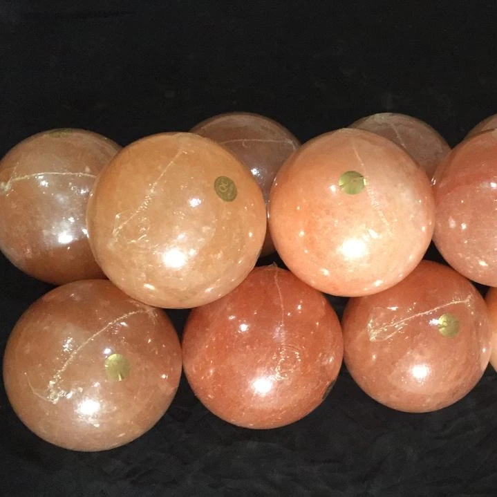 2020 new natural himalayan crystal pink rock table lamp