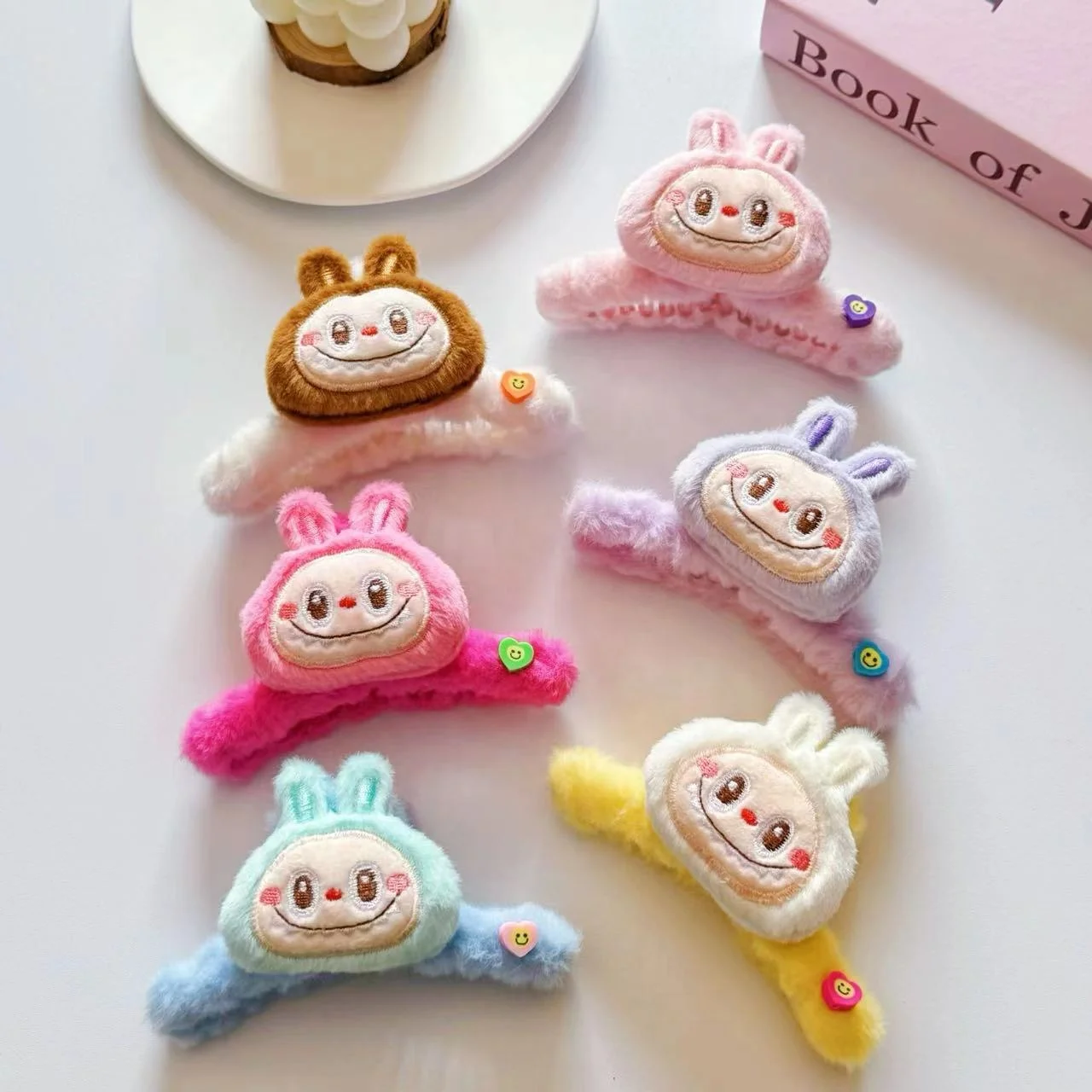 Hot Selling Stuffed Cute Labubu Girl Hairpin Cartoon Hair Clip Ponytail Ornament Accessories Plush Hairpin