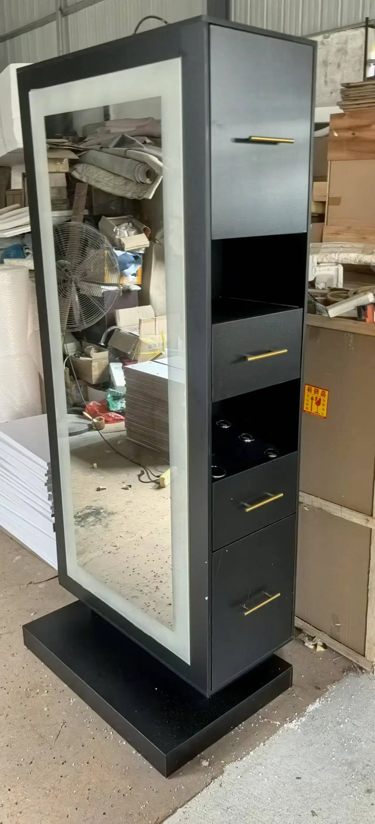 Hot Sale Full-Size LED Black Mirror Station Nail Spa/Mall/Motel/Hotel Total Station 10 Year Lifespan Minimum Order 1 Unit