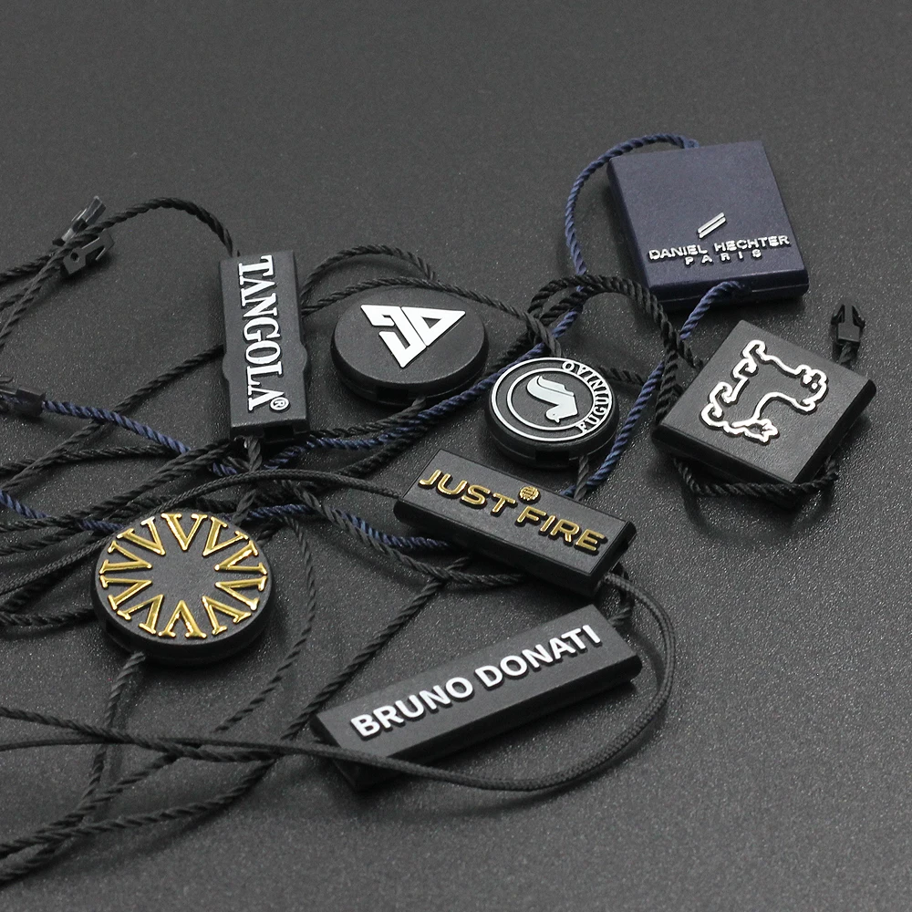 Custom gold logo label design plastic seal tag garment plastic hang tag with string