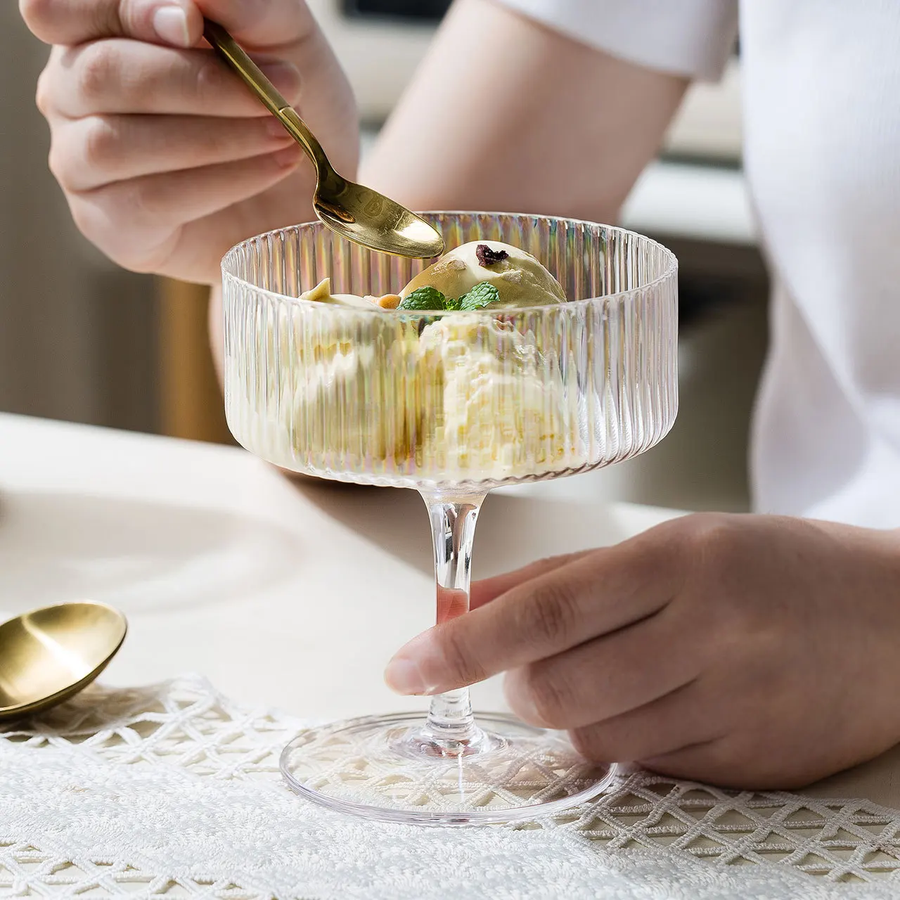 Dessert Yogurt Ice Cream Bowl Vertical Stripe Irregular Table Retro Water Vintage Glassware Drink Color Crystal Wine Glass Cup