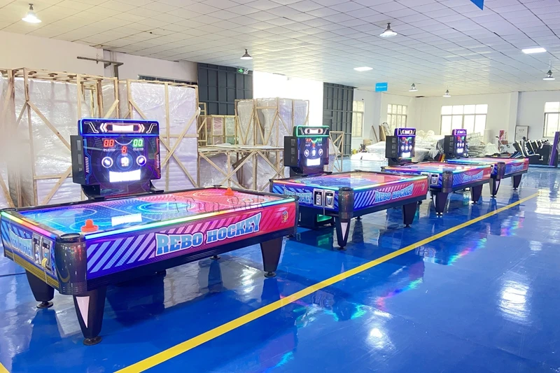 Newest Redemption Games 4 Players Rebo Hockey Game machine Multi Pucks Air Hockey Table