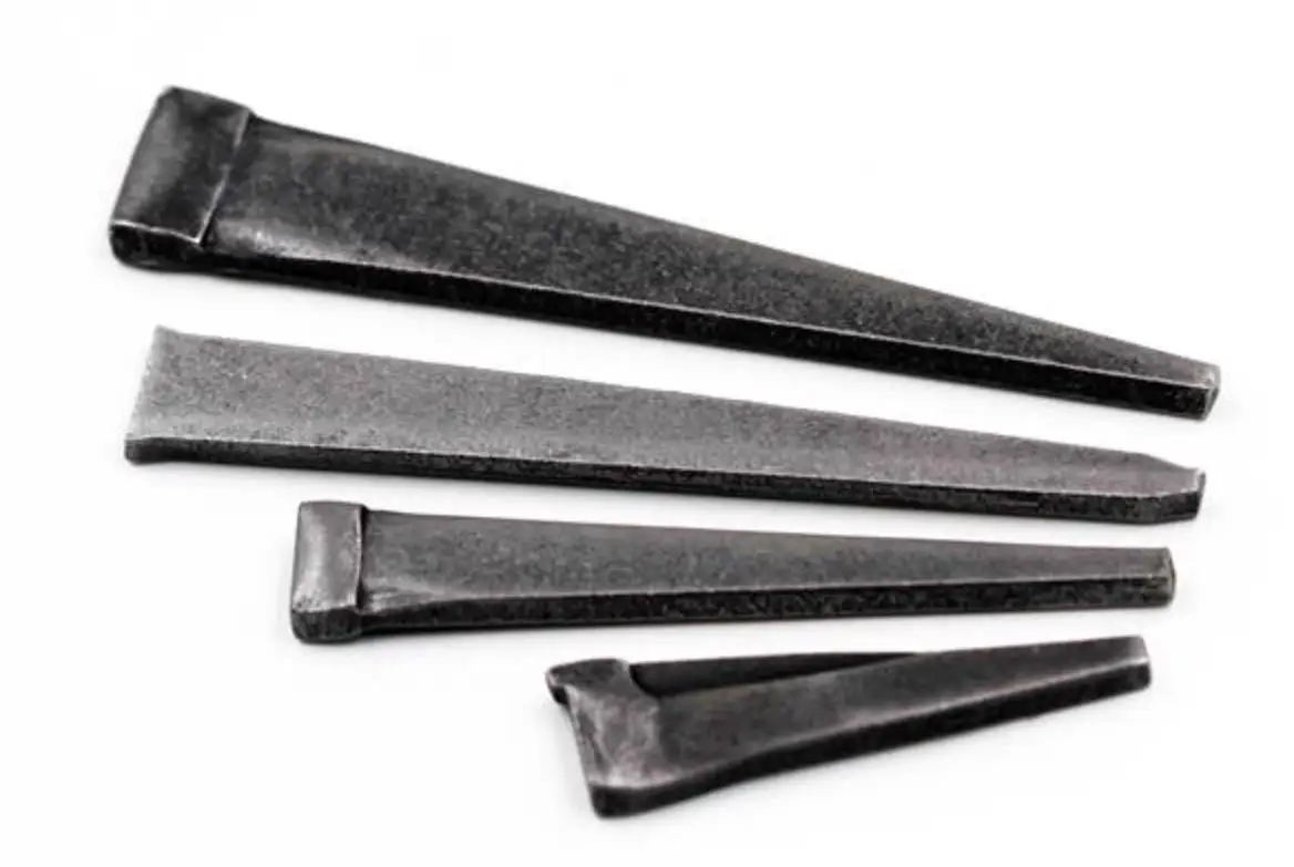 cut masonry brigh nails EG wood concrete HDG smooth shank steel black pallet frame manufacture plant