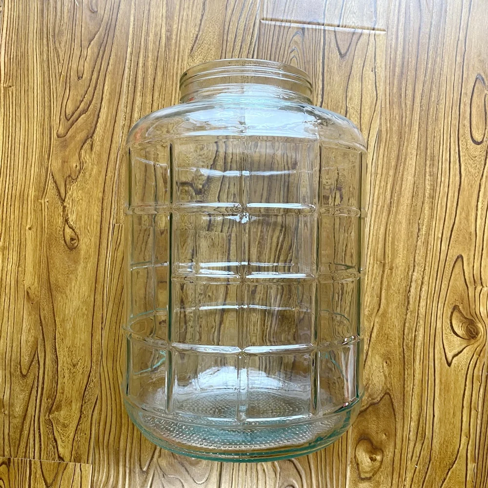 28L  empty big glass tank for vegetable and fruit  Fermentation pot with clear glass material  food storage jars bulk sale