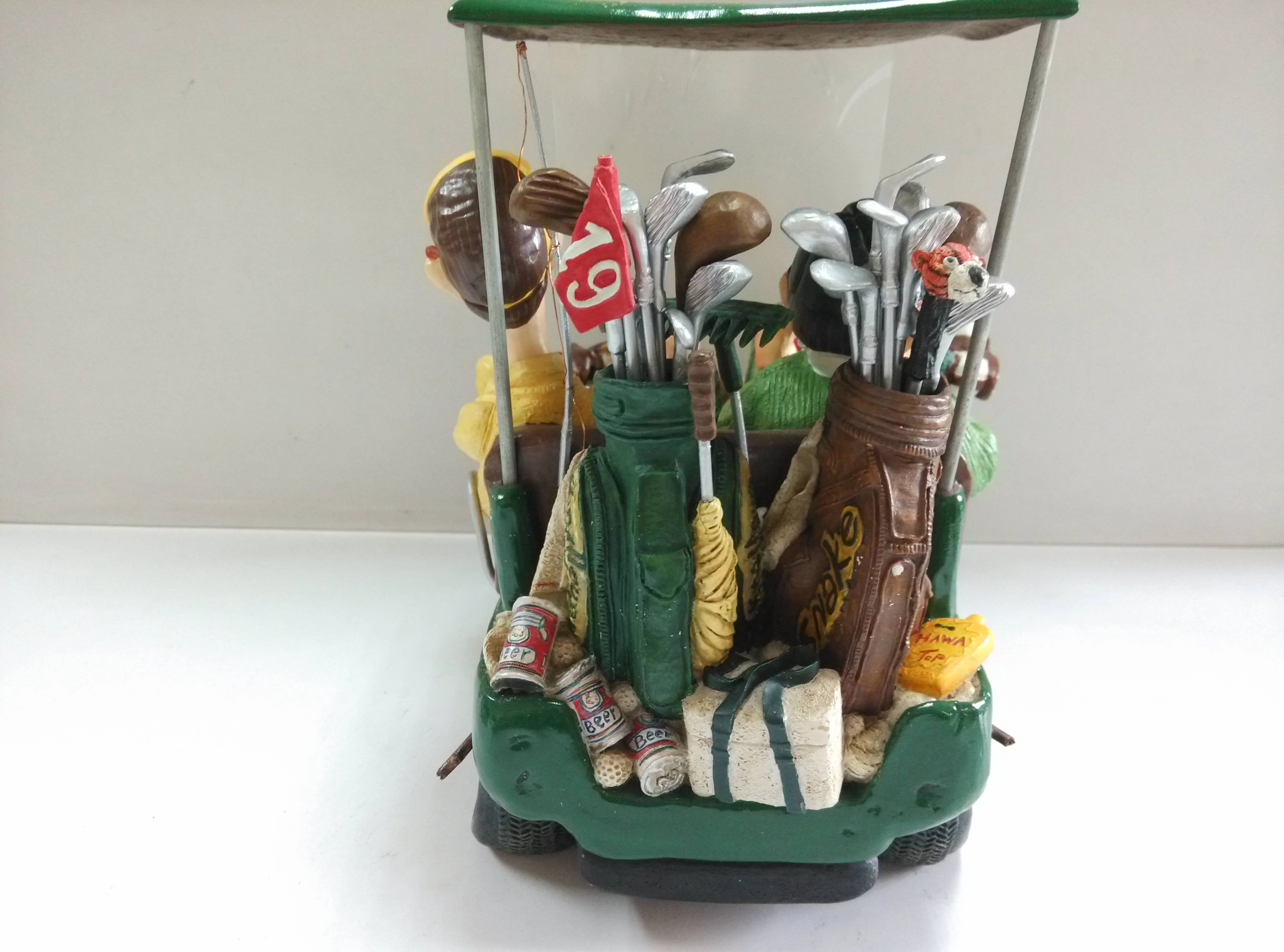 Customized Cartoon Character Resin Ornaments Outdoor Use Golf Cart Model