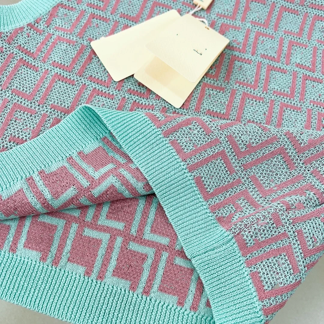 RUNTEN 2024 Fashion Accessories Kids Wholesale Clothing Designer Ball Gown Girl Party Dresses Clothes Boutique T-shirt Design