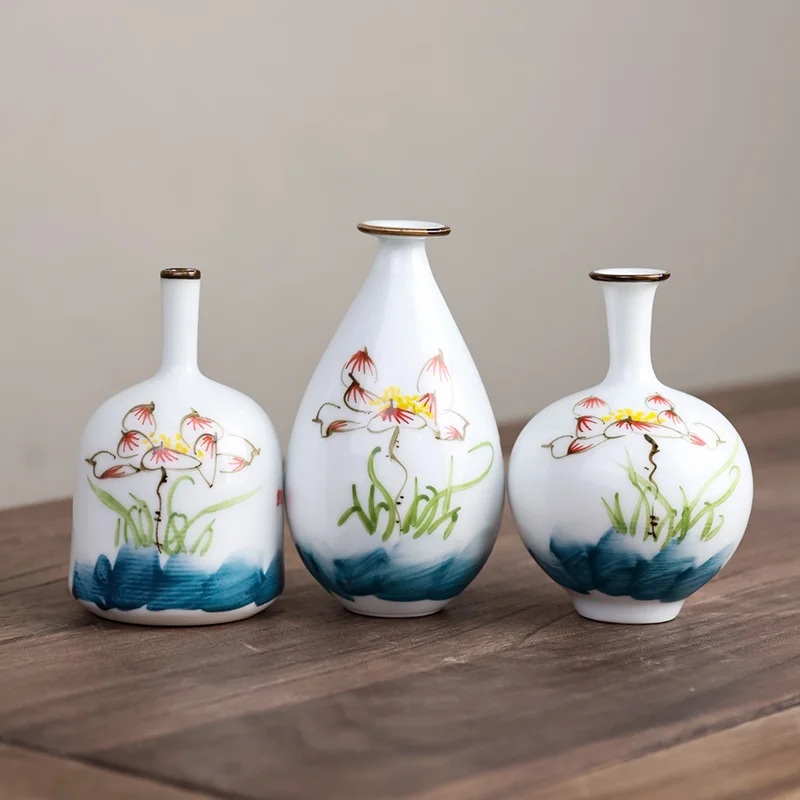 Jingdezhen Керамические маленькие вазы ручной работы Раскрашенные вручную сине-белые цветочные украшения в китайском стиле