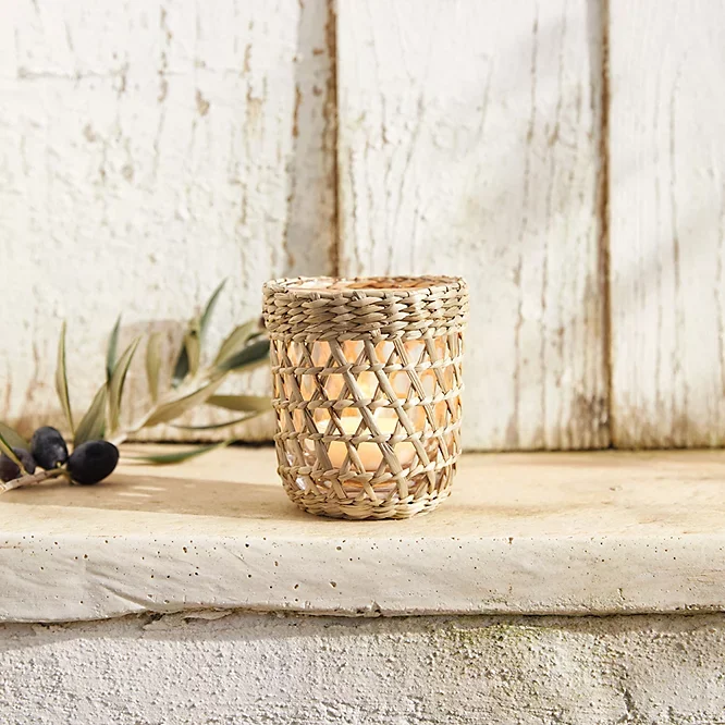 Best Selling Natural Seagrass Candle Holders Lanterns and Candle Jars OEM Designs Customized Bamboo Lantern Decor Home Handmade