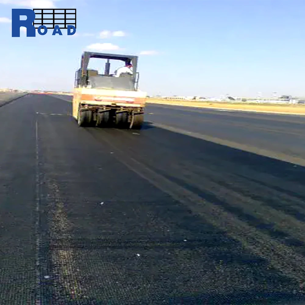 100-200kN glass fiber asphalt geogrid high tensile fiberglass geogrid coated bitumen grid
